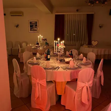 Aurora 3* Pula