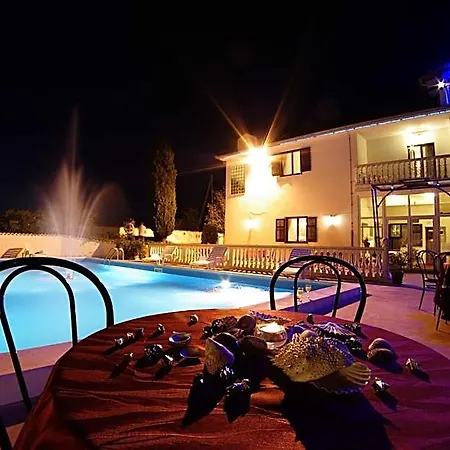 Hotel Aurora