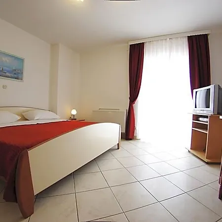 Aurora Hotel Pula