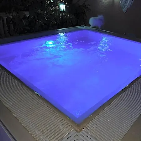 Hotel Aurora 3*